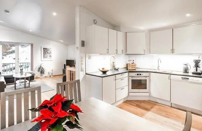 Cosy And Quiet In The Center, With Free Parking Tromsø