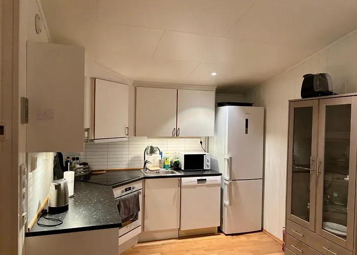 Cosy And Quiet In The Center, With Free Parking