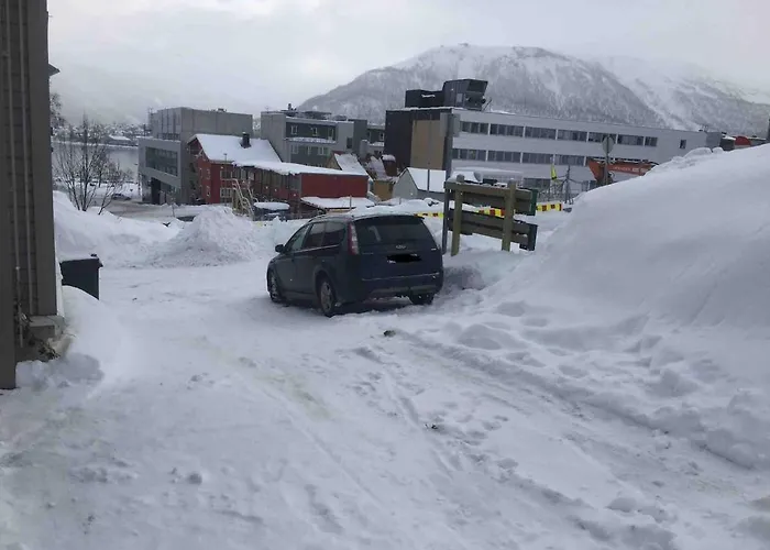 Cosy And Quiet In The Center, With Free Parking Tromsø